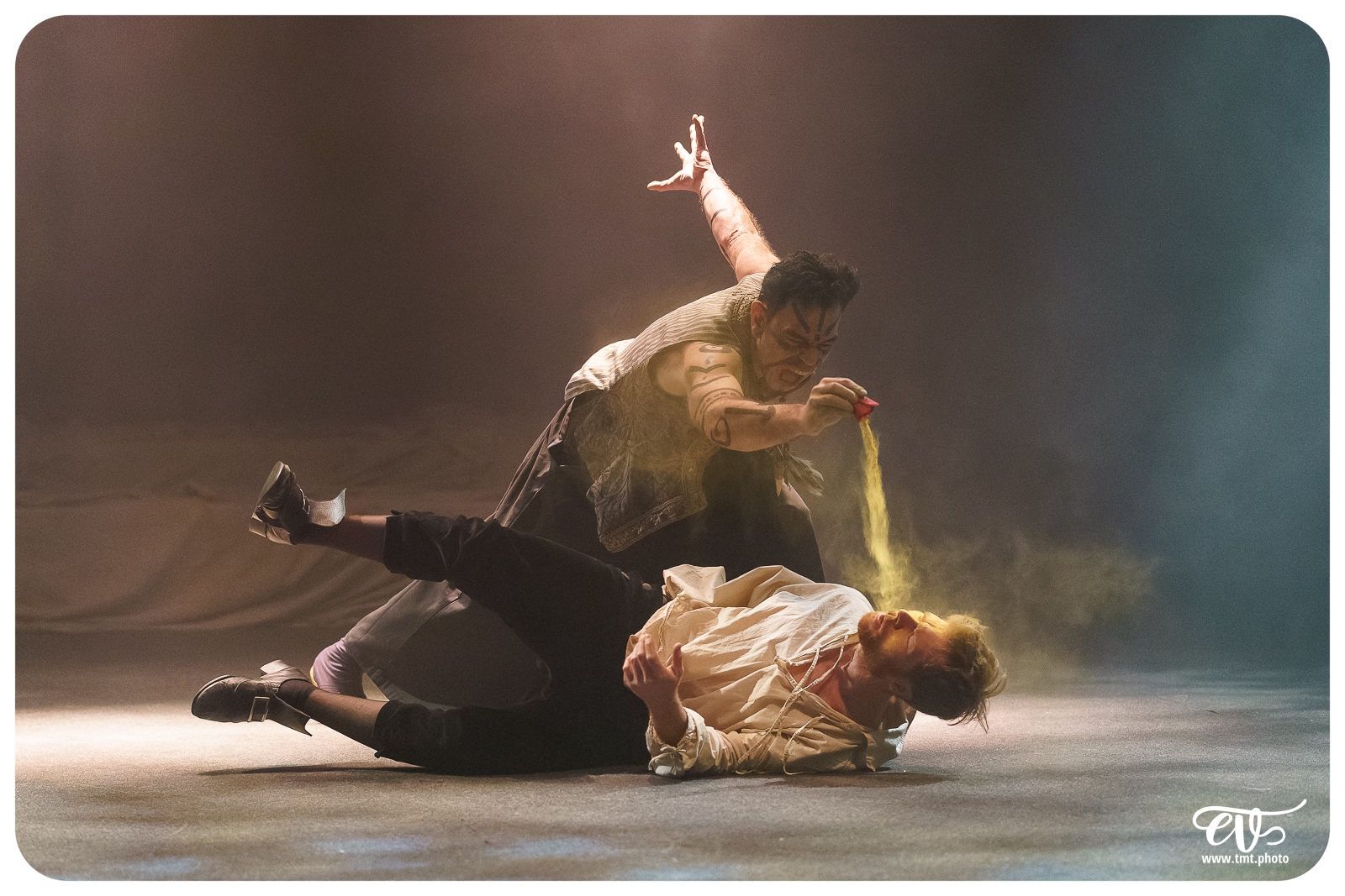 UN SONGE, UNE NUIT, L'ETE (CIE DU MATAMORE)